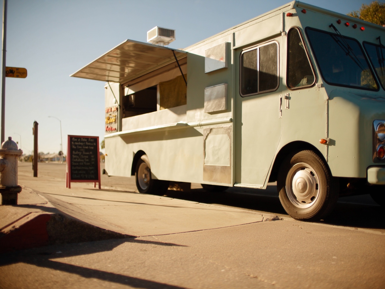 Food Trucks — Street-speed service